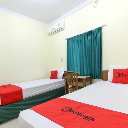 Reddoorz Near Rumah Sakit Condong Catur Maguwo Exterior foto